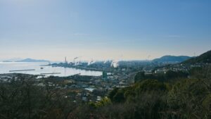 亀居公園より見下ろす大竹市の街並み